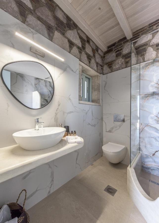 Thea Sunset Suites Mytakas Ngoại thất bức ảnh